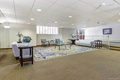 30 Daley Place #136, Lynbrook, NY 11563 - Photo 5