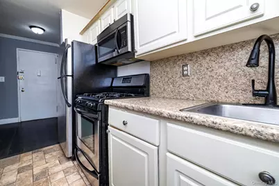 30 Daley Place #136, Lynbrook, NY 11563 - Photo 13