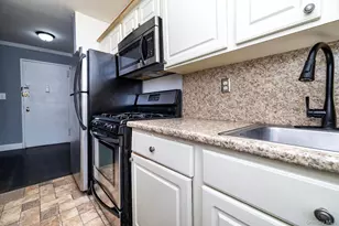 30 Daley Pl, Lynbrook, NY 11563 - Photo 13