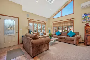 58 Lourae Dr, Massapequa Park, NY 11762 - Photo 5