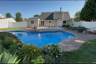 7 Woodbrook Dr, Ridge, NY 11961 - Photo 19