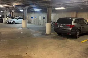 4 Chelsea Pl, Great Neck, NY 11021 - Photo 9