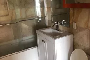 4 Chelsea Pl, Great Neck, NY 11021 - Photo 7