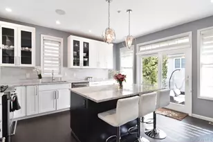 143 Classic Ct, White Plains, NY 10603 - Photo 7