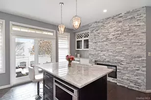 143 Classic Ct, White Plains, NY 10603 - Photo 11