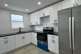 87 Sullivan St, Wurtsboro, NY 12790 - Photo 9