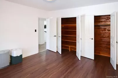 81-32 252 Street, Bellerose, NY 11426 - Photo 7