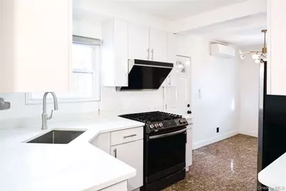 81-32 252 Street, Bellerose, NY 11426 - Photo 3