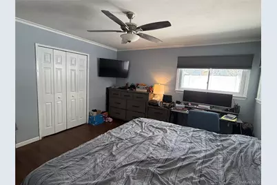 57 Pebble Lane, Deer Park, NY 11729 - Photo 9