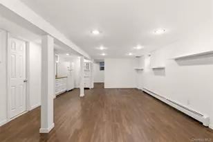 9 Hinton Ave, Babylon, NY 11702 - Photo 21