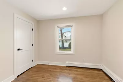 9 Hinton Avenue, Babylon, NY 11702 - Photo 15