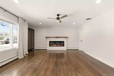 9 Hinton Avenue, Babylon, NY 11702 - Photo 3