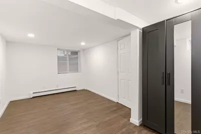 9 Hinton Avenue, Babylon, NY 11702 - Photo 23