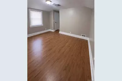 [Address not provided], Lindenhurst, NY 11757 - Photo 11