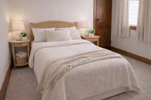 [Address not provided], Lindenhurst, NY 11757 - Photo 9