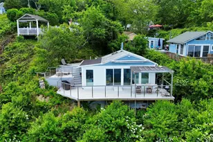 58 Hillcrest Dr, Calverton, NY 11933 - Photo 3