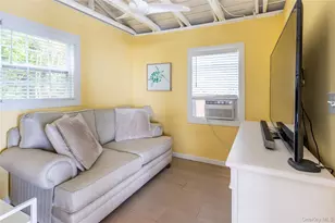 58 Hillcrest Dr, Calverton, NY 11933 - Photo 19