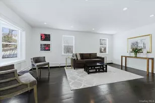 4 Lawrence Pl, Pelham, NY 10803 - Photo 11