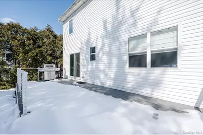 4 Lawrence Place, Pelham, NY 10803 - Photo 31