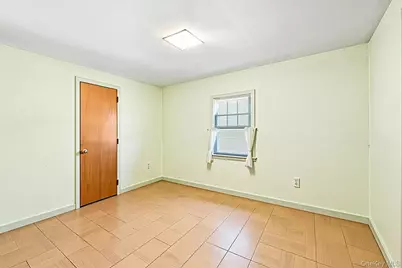 3259 Union Boulevard, East Islip, NY 11730 - Photo 11