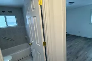 161 Glen Cove Ave, Glen Cove, NY 11542 - Photo 7