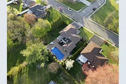 49 Canterbury Road, Woodbury, NY 11797 - Photo 25