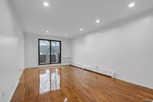 152 Kearsing Pkwy, Monsey, NY 10952 - Photo 9