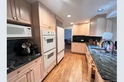 26 Polo Field Lane, Great Neck, NY 11020 - Photo 5