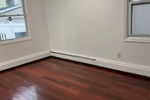 139-11 87th Dr, Jamaica, NY 11435 - Photo 11