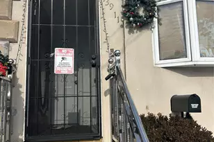 139-11 87th Dr, Jamaica, NY 11435 - Photo 9