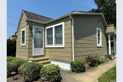 7 W Spruce Street, Islip, NY 11751 - Photo 9