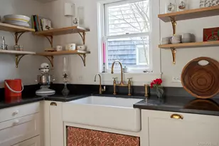 41 Grinnell St, Rhinecliff, NY 12574 - Photo 9