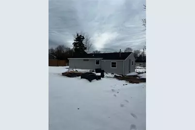 547 Taylor Avenue, Patchogue, NY 11772 - Photo 5