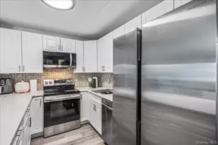 800 Willis Ave, Albertson, NY 11507 - Photo 5