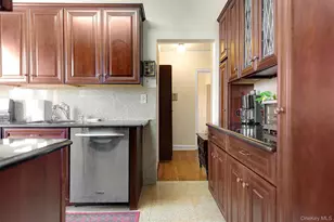 98-120 Queens Blvd, Rego Park, NY 11374 - Photo 25