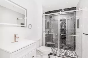 330 E 49th St, New York, NY 10017 - Photo 3