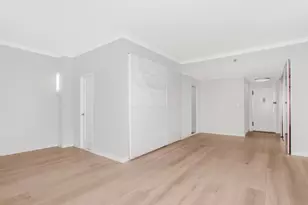 330 E 49th St, New York, NY 10017 - Photo 5