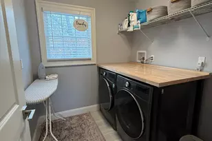 116 Winifred Dr, Merrick, NY 11566 - Photo 35