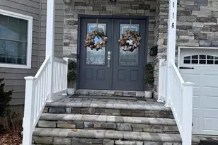 116 Winifred Dr, Merrick, NY 11566 - Photo 3