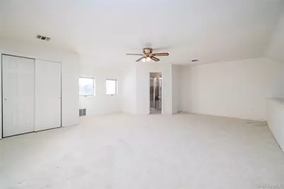 22 Ridgewood Drive, Wantagh, NY 11793 - Photo 21