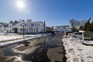 22 Ridgewood Dr, Wantagh, NY 11793 - Photo 27