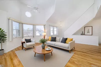 22 Ridgewood Drive, Wantagh, NY 11793 - Photo 5