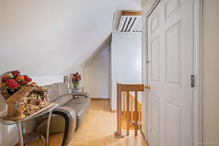 54 Pacific Ave, Deer Park, NY 11729 - Photo 21