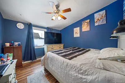 54 Pacific Avenue, Deer Park, NY 11729 - Photo 15