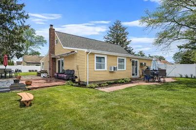 54 Pacific Avenue, Deer Park, NY 11729 - Photo 27