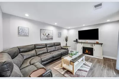 114 Birchwood Road, Coram, NY 11727 - Photo 3