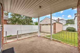 83-43 261st St, Floral Park, NY 11004 - Photo 17