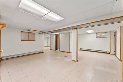 8343 261st Street, Floral Park, NY 11004 - Photo 13