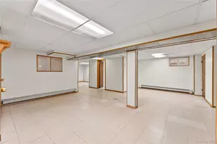 83-43 261st St, Floral Park, NY 11004 - Photo 13