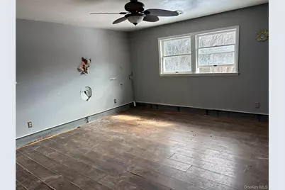 83 Smith Road, Poughkeepsie, NY 12603 - Photo 5